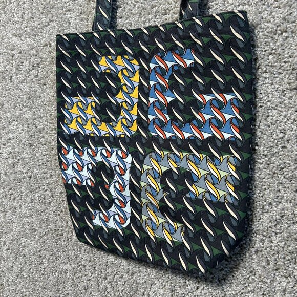 Tory Burch Pattern Print Canvas Tote Curly Ribbon Swan - Picture 9 of 10